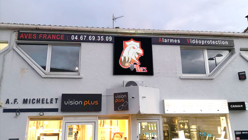 Nos-locaux--Centre-commercial-La-plaine Nos-locaux--Centre-commercial-La-plaine